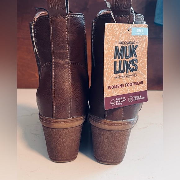 Muk Luks Brown England Oxford Wedge Ankle Bootie size 8 - Picture 4 of 10